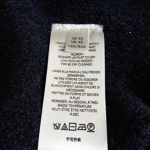 FREE PEOPLE Sweater Weather Size XS V-Neck Oversized Black Thick Knit NEW $128 - Picture 9 of 9